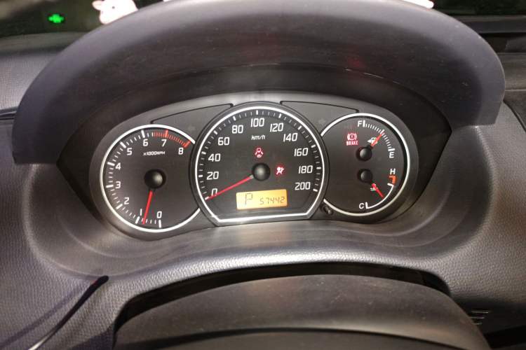 Used Suzuki Swift 2016 1.5L Automatic Fashionable Coolplay Edition Instrument Cluster