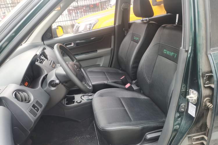 Used Suzuki Swift 2016 1.5L Automatic Fashionable Coolplay Edition Left Front Seat
