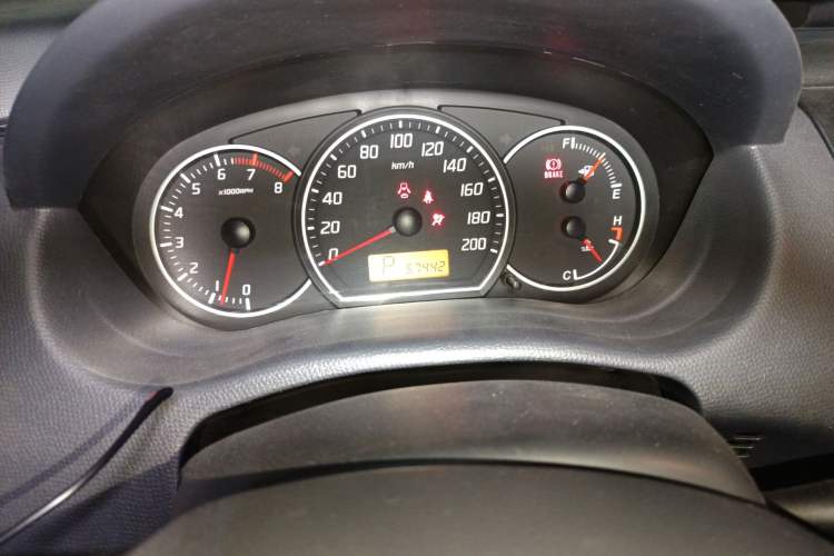 Used Suzuki Swift 2016 1.5L Automatic Fashionable Coolplay Edition Odometer Close Up