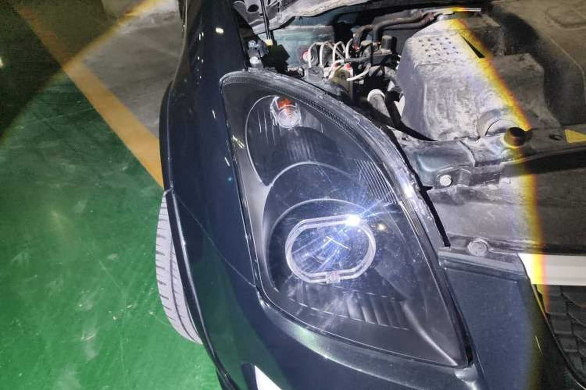 Used Suzuki Swift 2016 1.5L Automatic Fashionable Coolplay Edition Right Front Headlight