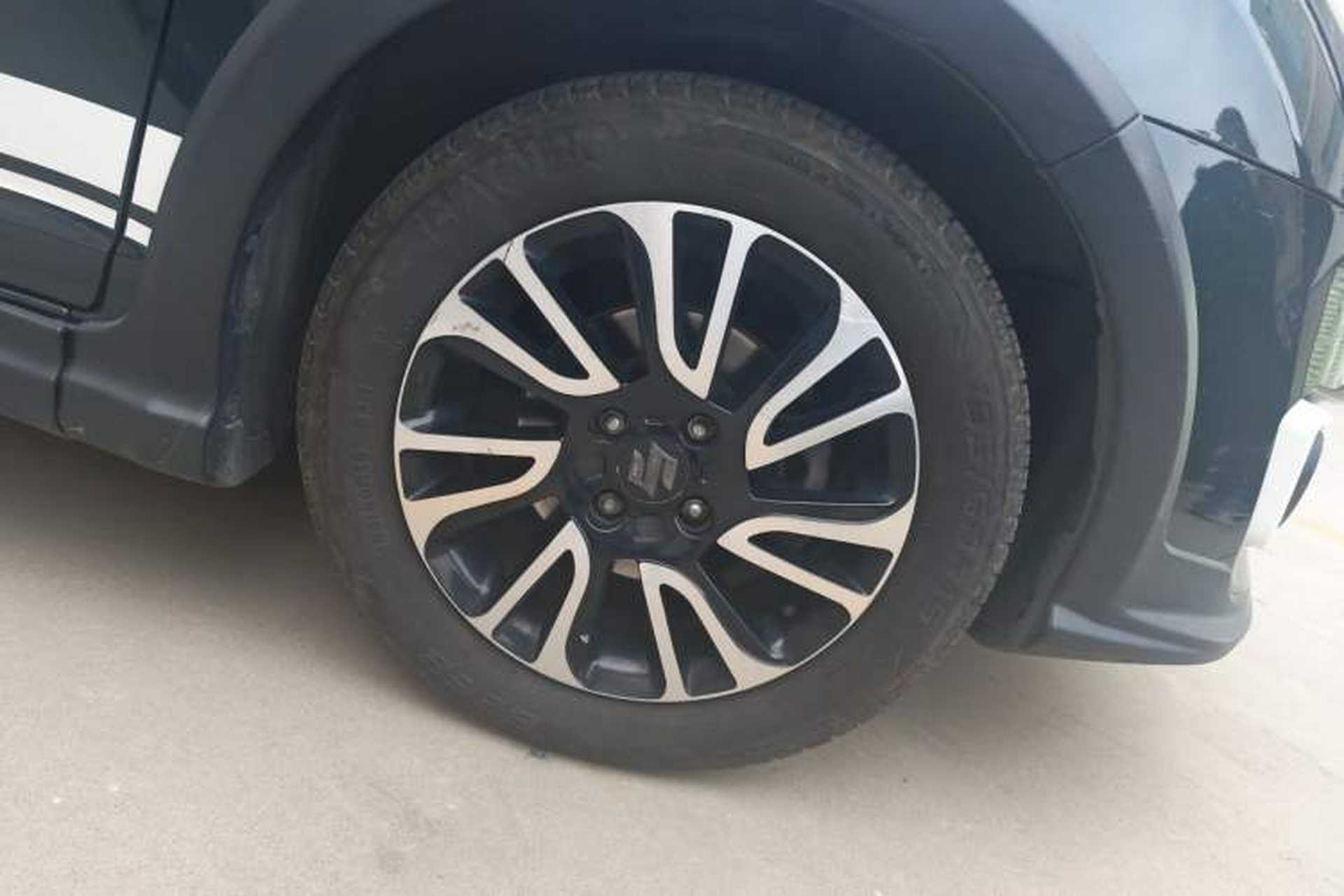 Used Suzuki Swift 2016 1.5L Manual Fashion Edition Cool Play Version Right Front Wheel Hub