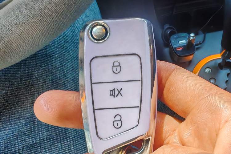 Used Suzuki Swift 2016 1.5L Automatic Fashionable Coolplay Edition Vehicle Key