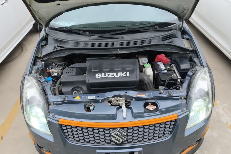 Used Suzuki Swift 2016 1.5L Automatic Fashionable Coolplay Edition Engine Bay