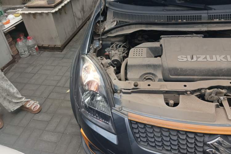 Used Suzuki Swift 2016 1.5L Automatic Fashionable Coolplay Edition Engine Bay Right