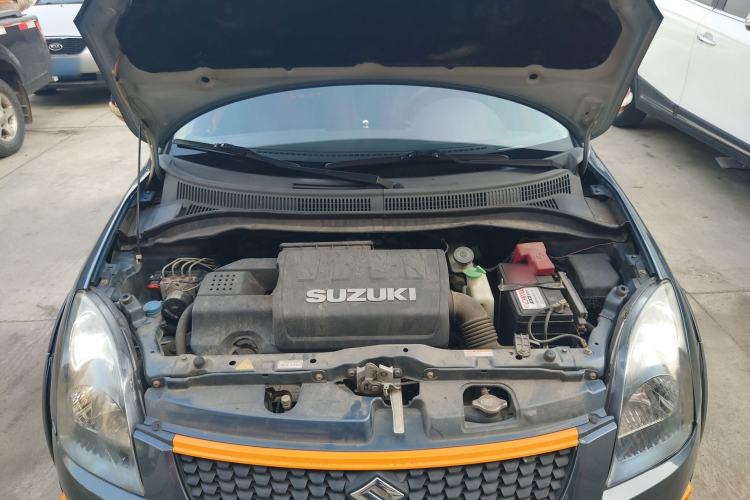 Used Suzuki Swift 2016 1.5L Automatic Fashionable Coolplay Edition Engine Bay