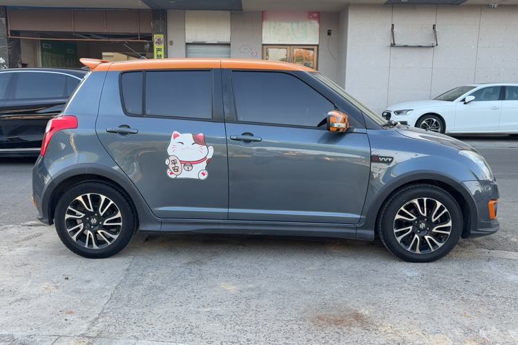 Used Suzuki Swift 2016 1.5L Automatic Fashionable Coolplay Edition Exterior 2