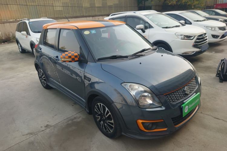 Used Suzuki Swift 2016 1.5L Automatic Fashionable Coolplay Edition Exterior 2