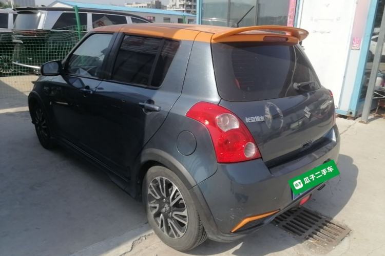 Used Suzuki Swift 2016 1.5L Automatic Fashionable Coolplay Edition Exterior 2