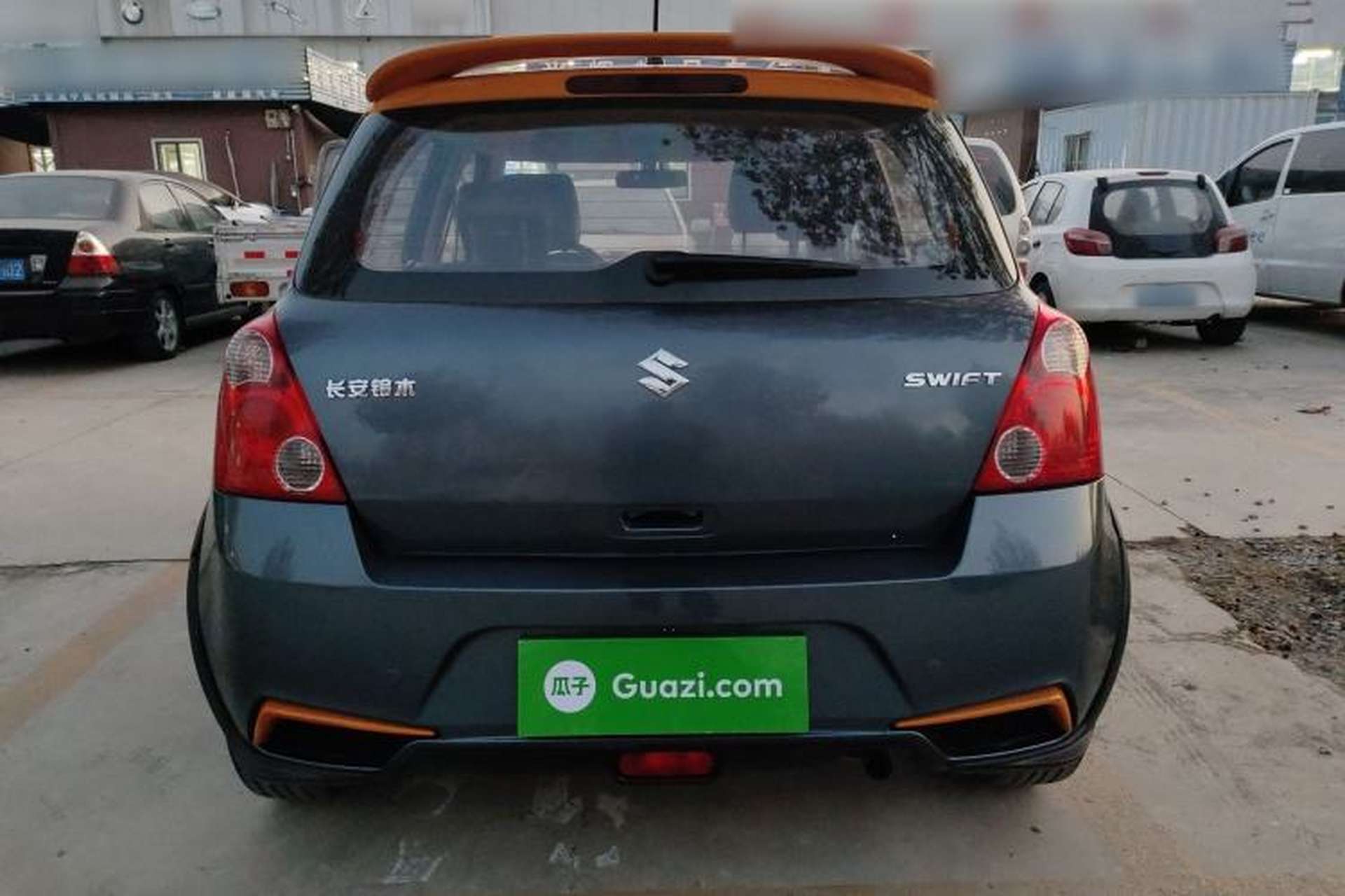 Used Suzuki Swift 2016 1.5L Automatic Fashionable Coolplay Edition Exterior 4