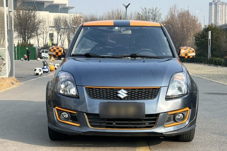 Used Suzuki Swift 2016 1.5L Manual Fashion Edition Cool Play Version Exterior 4