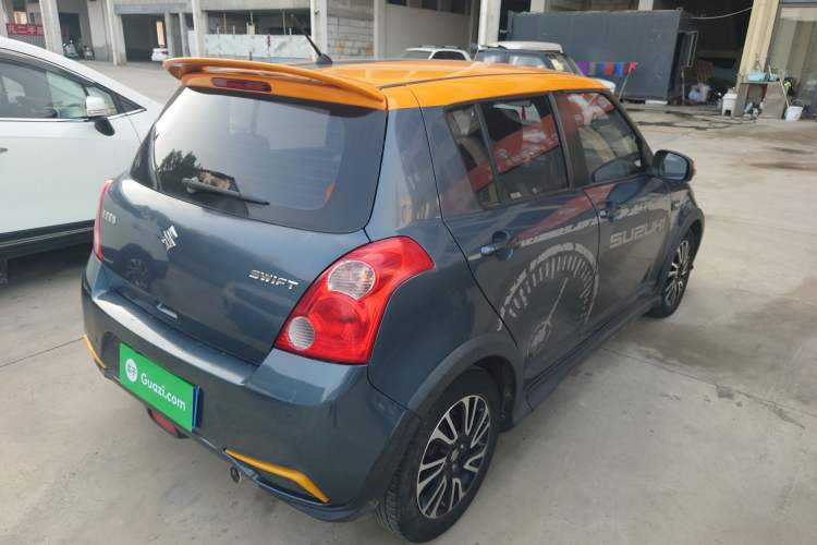 Used Suzuki Swift 2016 1.5L Automatic Fashionable Coolplay Edition Exterior 5