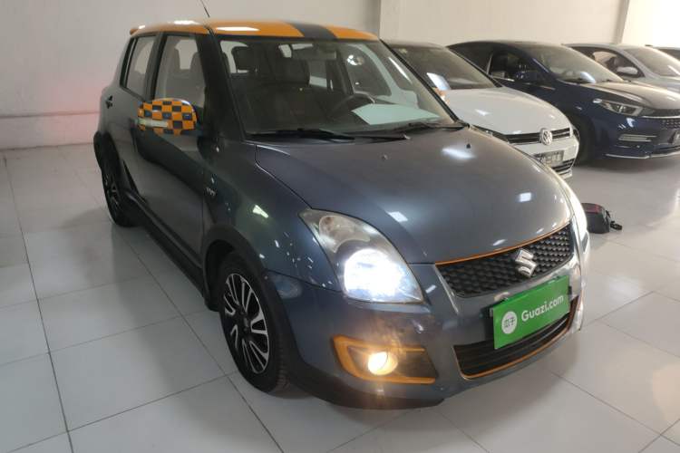 Used Suzuki Swift 2016 1.5L Automatic Fashionable Coolplay Edition Front Right 45 Deg