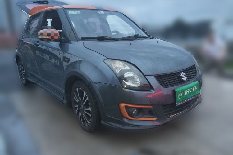 Used Suzuki Swift 2016 1.5L Manual Fashion Edition Cool Play Version Front Right 45 Deg