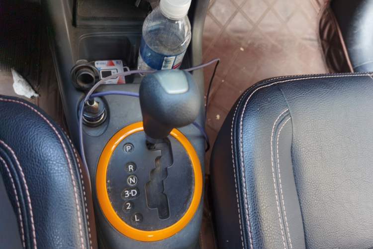 Used Suzuki Swift 2016 1.5L Automatic Fashionable Coolplay Edition Gear Lever