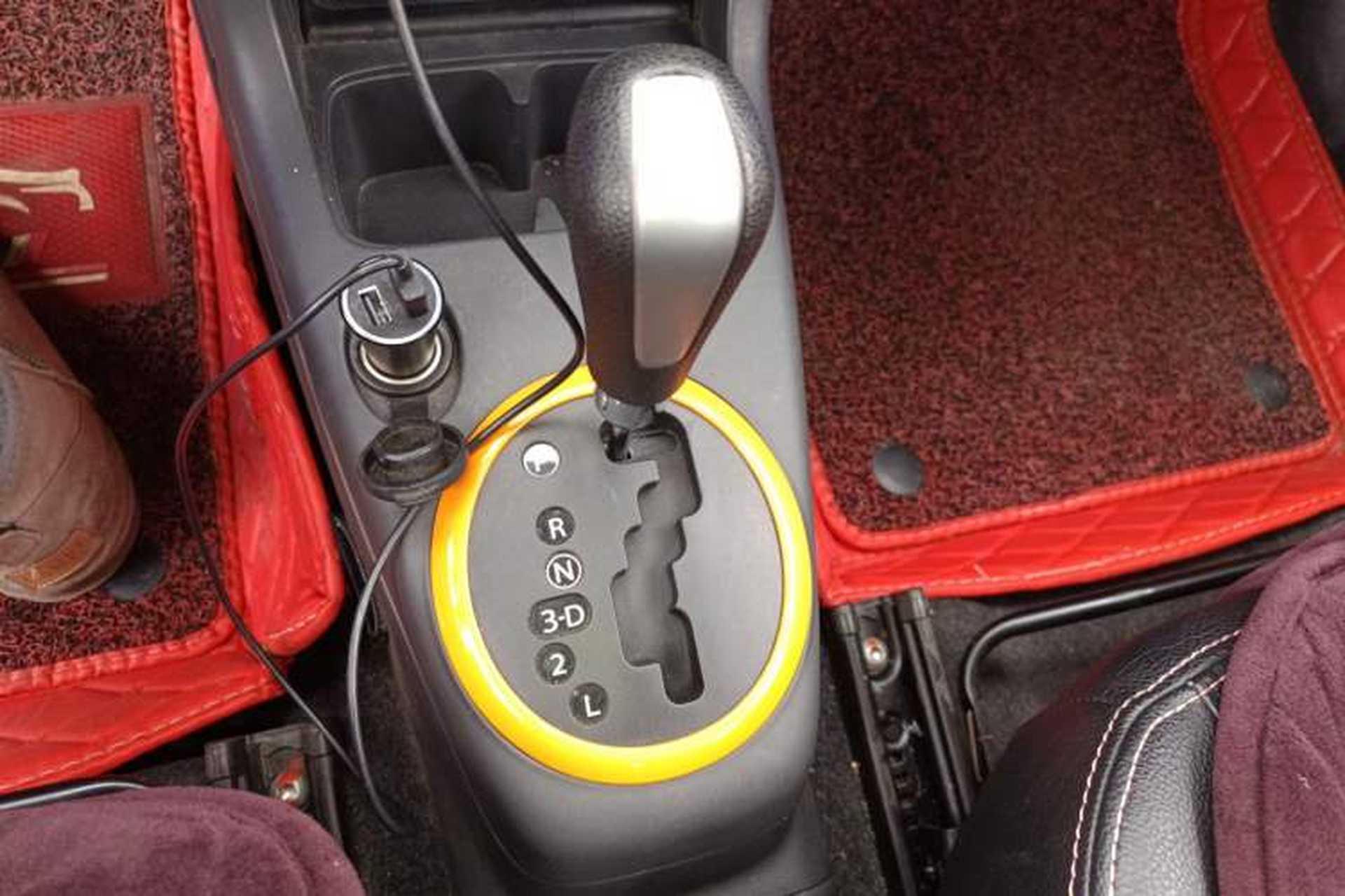 Used Suzuki Swift 2016 1.5L Automatic Fashionable Coolplay Edition Gear Lever