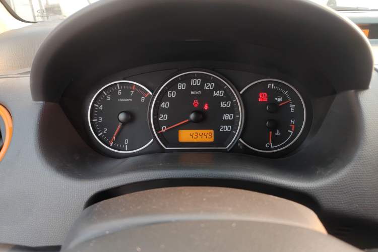 Used Suzuki Swift 2016 1.5L Manual Fashion Edition Cool Play Version Instrument Cluster