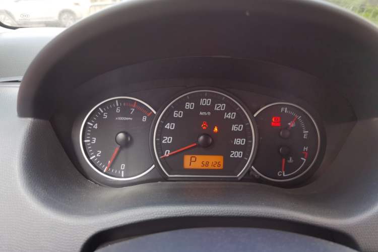 Used Suzuki Swift 2016 1.5L Automatic Fashionable Coolplay Edition Instrument Cluster