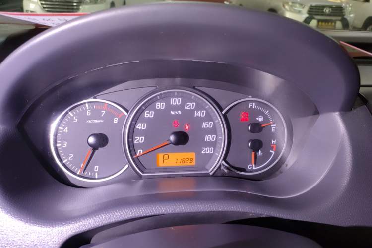 Used Suzuki Swift 2016 1.5L Automatic Fashionable Coolplay Edition Instrument Cluster
