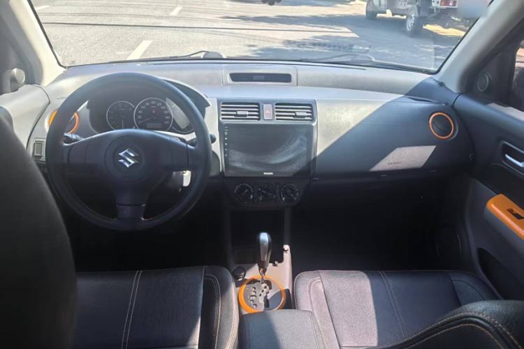 Used Suzuki Swift 2016 1.5L Automatic Fashionable Coolplay Edition Interior 3