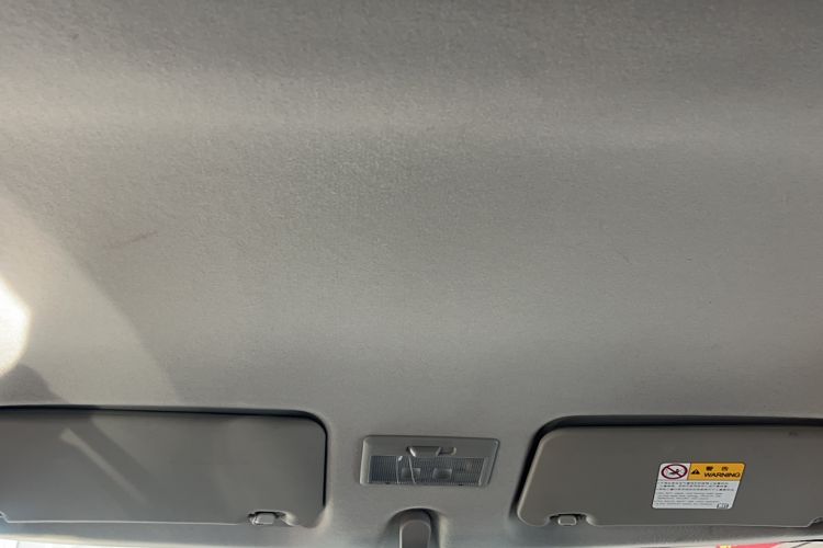 Used Suzuki Swift 2016 1.5L Automatic Fashionable Coolplay Edition Interior 5