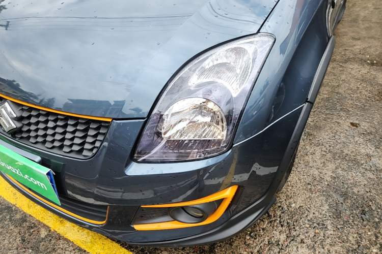 Used Suzuki Swift 2016 1.5L Automatic Fashionable Coolplay Edition Left Front Headlight