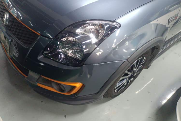 Used Suzuki Swift 2016 1.5L Manual Fashion Edition Cool Play Version Left Front Headlight