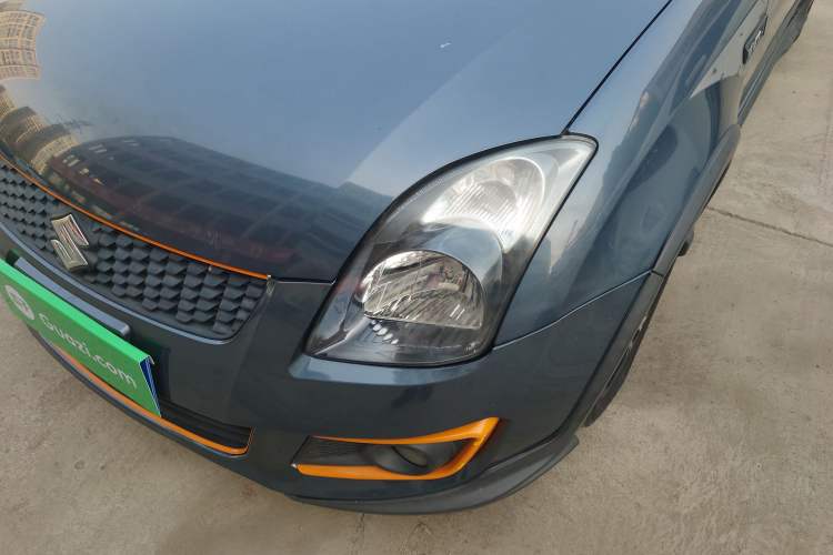 Used Suzuki Swift 2016 1.5L Automatic Fashionable Coolplay Edition Left Front Headlight