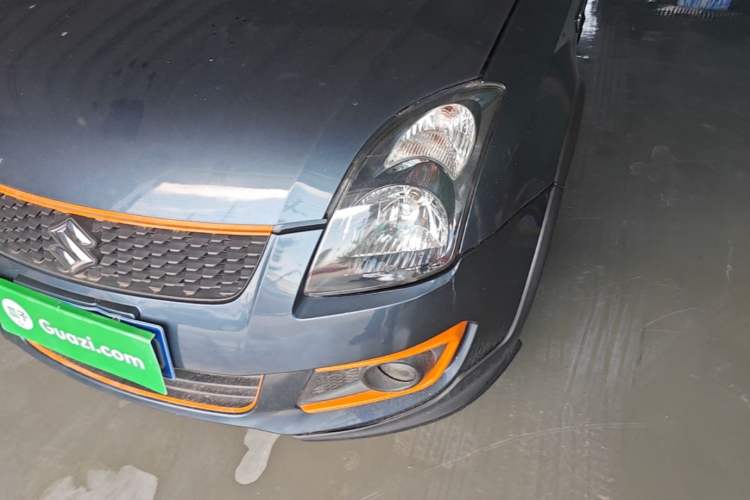 Used Suzuki Swift 2016 1.5L Automatic Fashionable Coolplay Edition Left Front Headlight