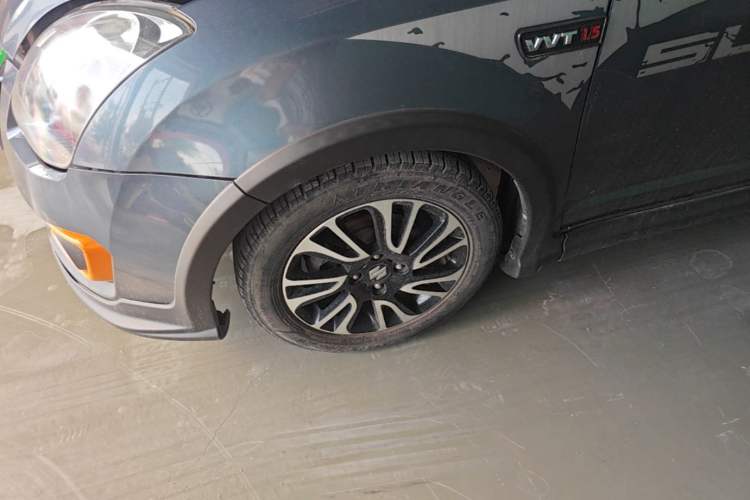 Used Suzuki Swift 2016 1.5L Automatic Fashionable Coolplay Edition Left Front Wheel Hub