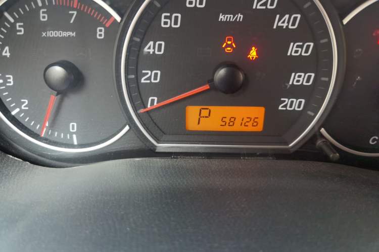 Used Suzuki Swift 2016 1.5L Automatic Fashionable Coolplay Edition Odometer Close Up