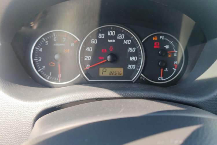 Used Suzuki Swift 2016 1.5L Automatic Fashionable Coolplay Edition Odometer Close Up