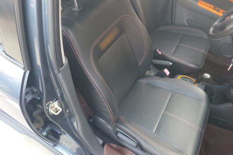 Used Suzuki Swift 2016 1.5L Automatic Fashionable Coolplay Edition Right Front Seat