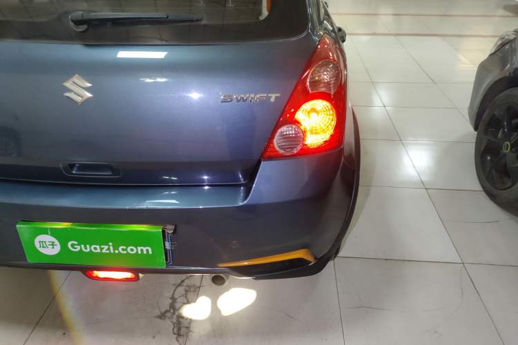 Used Suzuki Swift 2016 1.5L Automatic Fashionable Coolplay Edition Right Rear Taillight