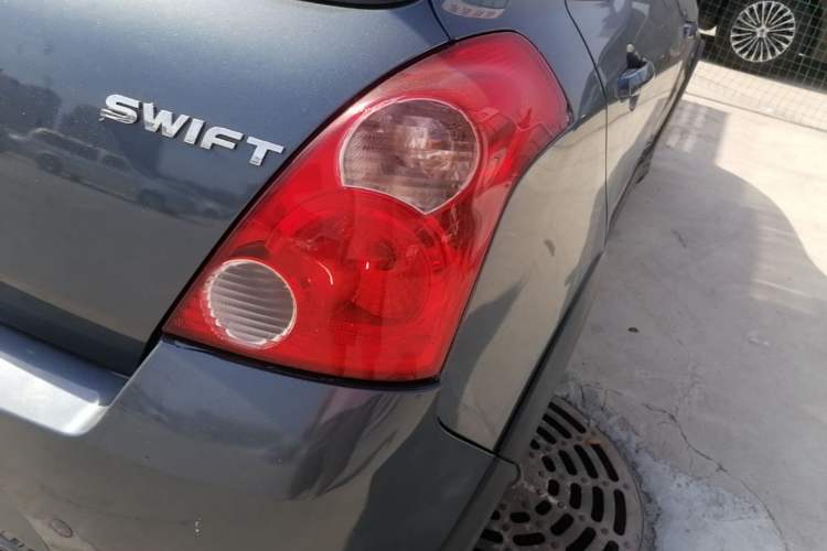 Used Suzuki Swift 2016 1.5L Automatic Fashionable Coolplay Edition Right Rear Taillight