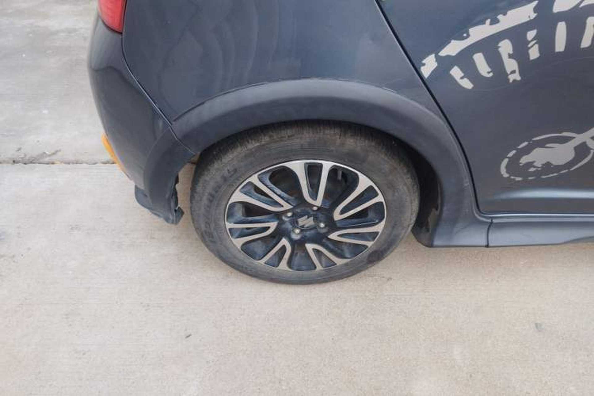 Used Suzuki Swift 2016 1.5L Automatic Fashionable Coolplay Edition Right Rear Wheel Hub