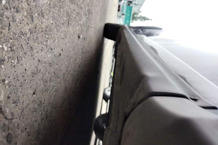 Used Suzuki Swift 2016 1.5L Automatic Fashionable Coolplay Edition Right Side Sill