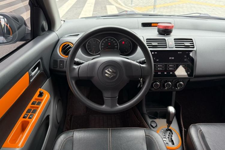 Used Suzuki Swift 2016 1.5L Automatic Fashionable Coolplay Edition Steering Wheel