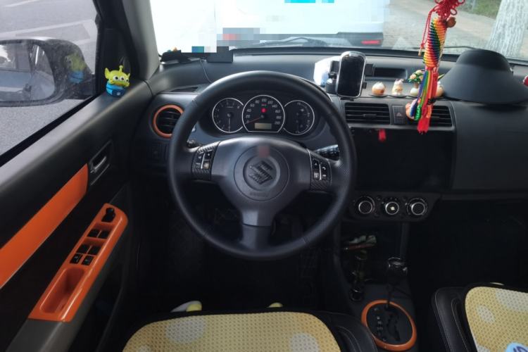 Used Suzuki Swift 2016 1.5L Automatic Fashionable Coolplay Edition Steering Wheel
