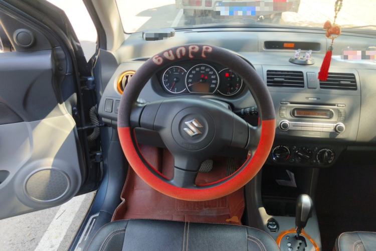 Used Suzuki Swift 2016 1.5L Automatic Fashionable Coolplay Edition Steering Wheel