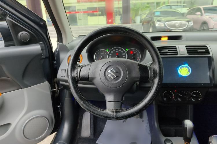 Used Suzuki Swift 2016 1.5L Automatic Fashionable Coolplay Edition Steering Wheel