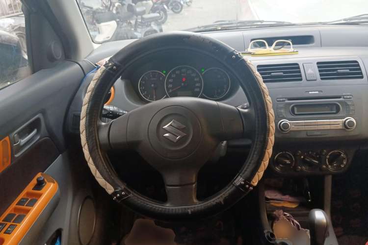 Used Suzuki Swift 2016 1.5L Automatic Fashionable Coolplay Edition Steering Wheel