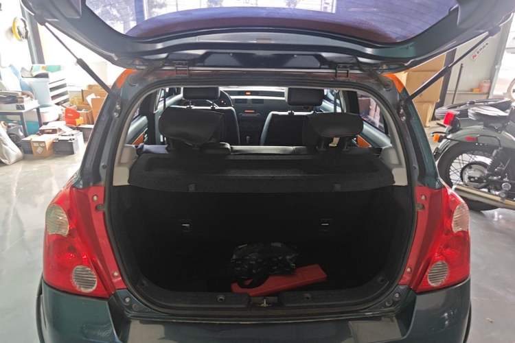 Used Suzuki Swift 2016 1.5L Automatic Fashionable Coolplay Edition Trunk
