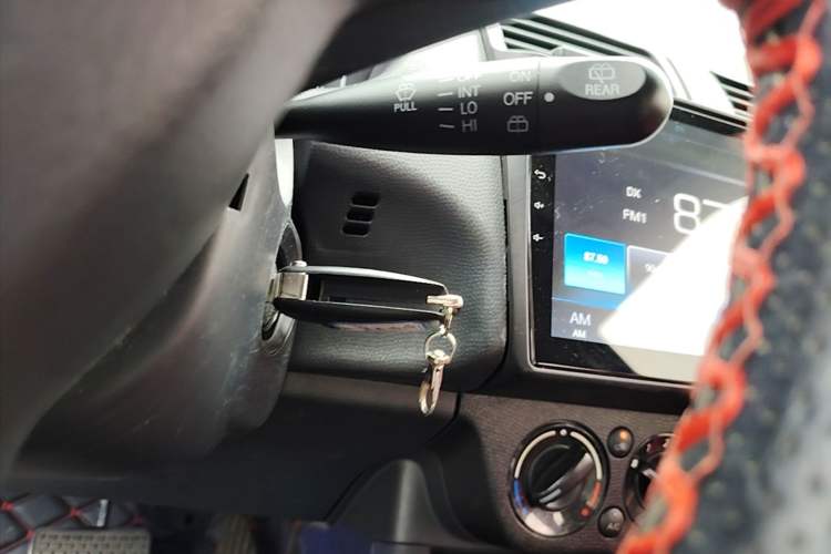 Used Suzuki Swift 2016 1.5L Automatic Fashionable Coolplay Edition Vehicle Key