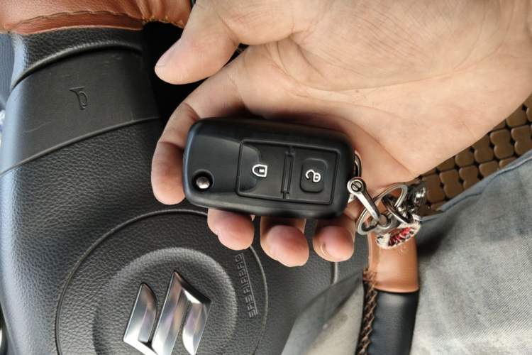 Used Suzuki Swift 2016 1.5L Automatic Fashionable Coolplay Edition Vehicle Key