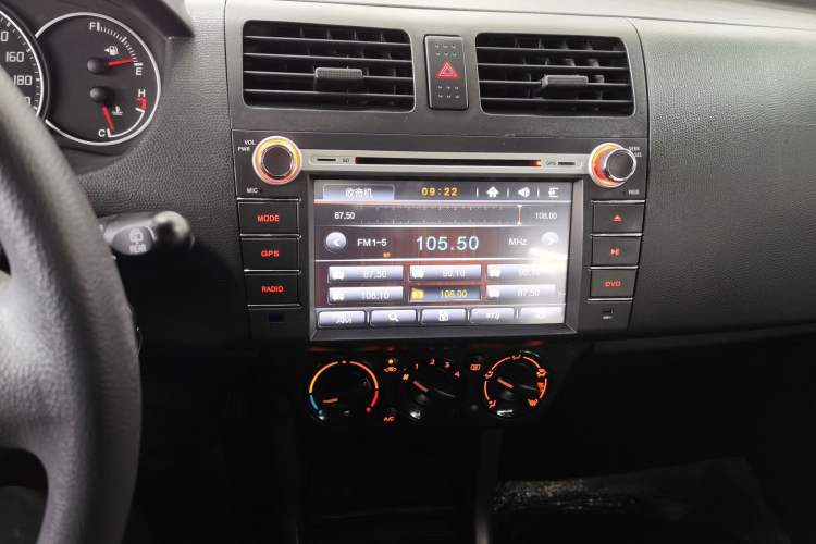 Used Suzuki Swift 2016 1.5L Automatic Fashionable Coolplay Edition Audio And AC Panel