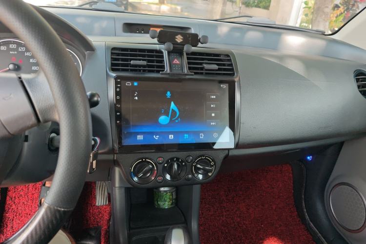 Used Suzuki Swift 2016 1.5L Automatic Fashionable Coolplay Edition Audio And AC Panel