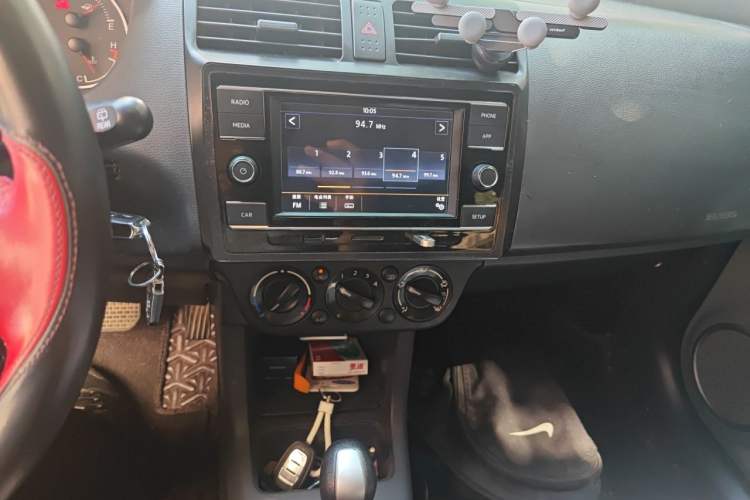 Used Suzuki Swift 2016 1.5L Automatic Fashionable Coolplay Edition Audio And AC Panel
