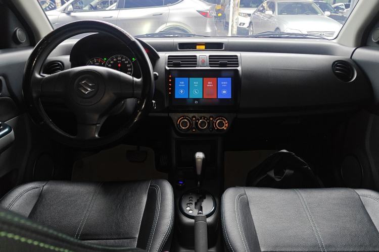 Used Suzuki Swift 2016 1.5L Automatic Fashionable Coolplay Edition Center Console