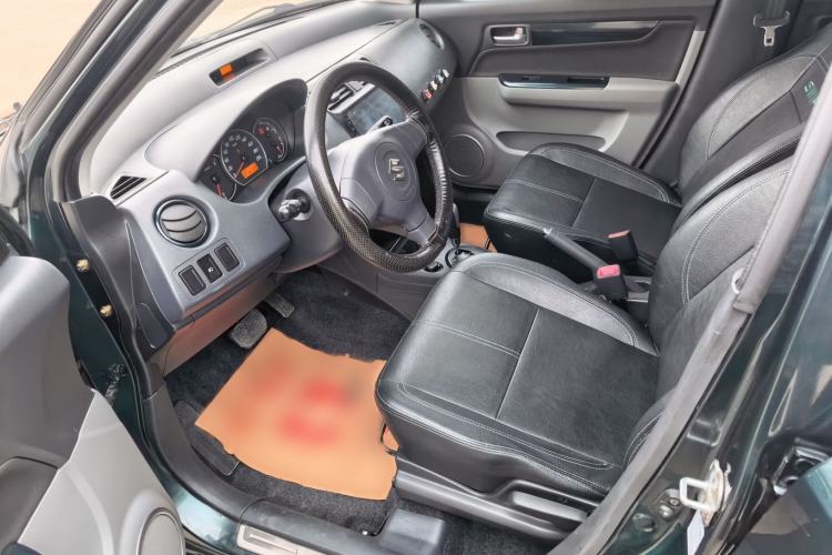 Used Suzuki Swift 2016 1.5L Automatic Fashionable Coolplay Edition Driver Seat
