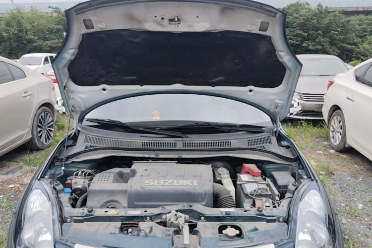 Used Suzuki Swift 2016 1.5L Automatic Fashionable Coolplay Edition Engine Bay